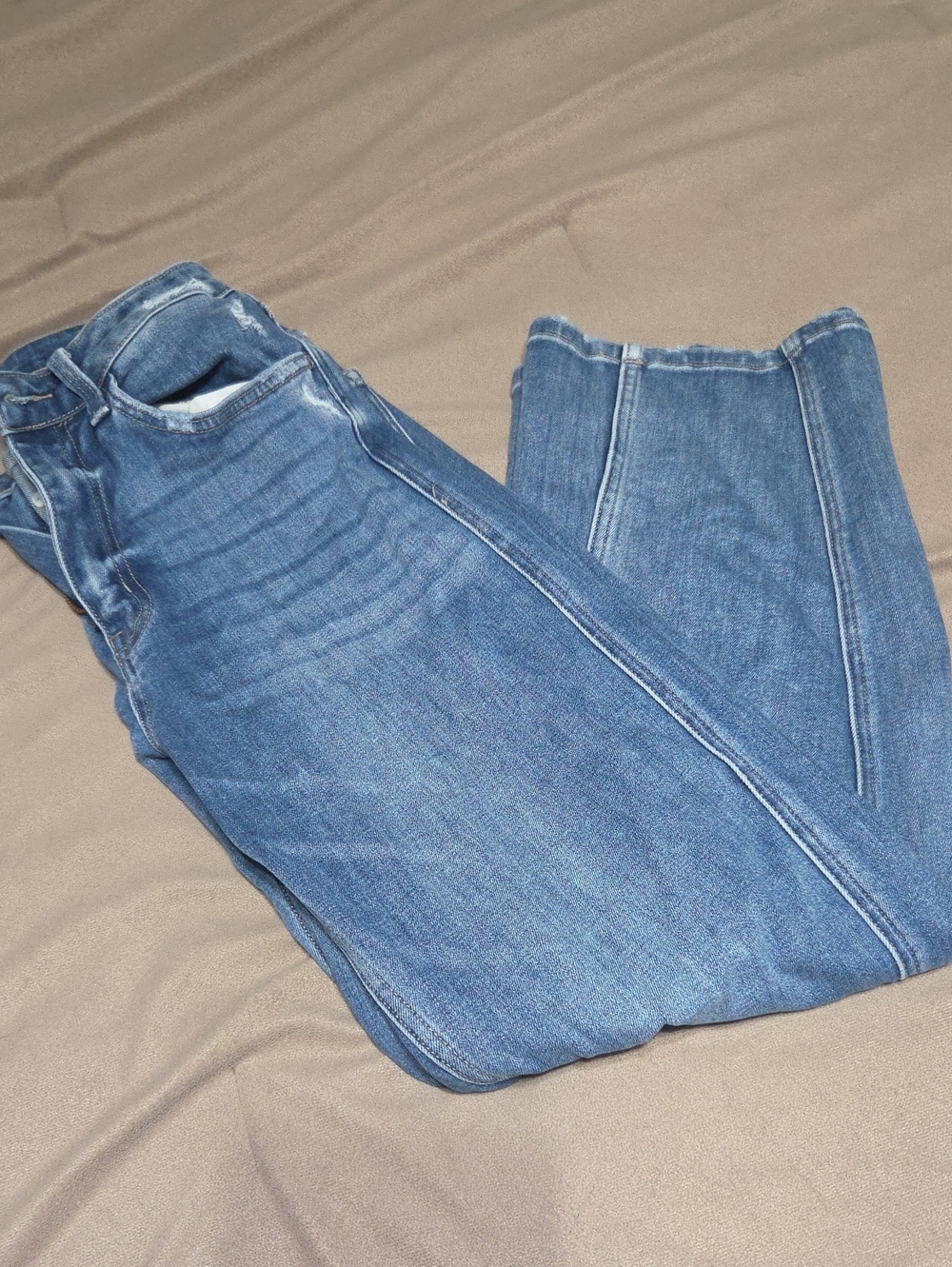Women’s Skinny Jeans in Medium Blue - Slim Fit Stretch Denim